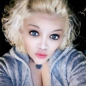 Meet your Posher, Dixie